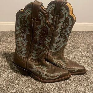 Brown Western Cowboy Boots with Blue Embroidery